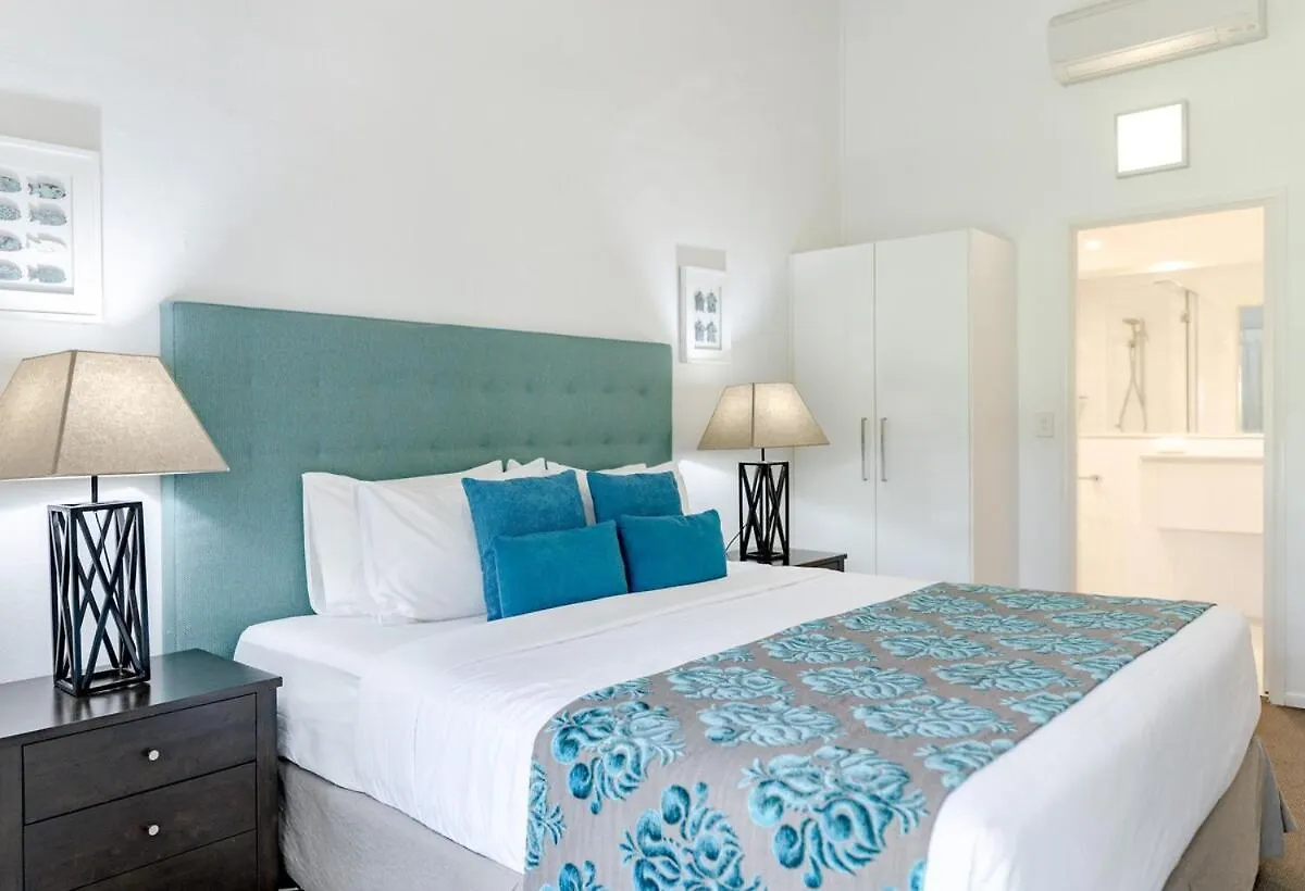 Villa Kananda, Beside Hastings St & Main Beach Noosa Heads Australia