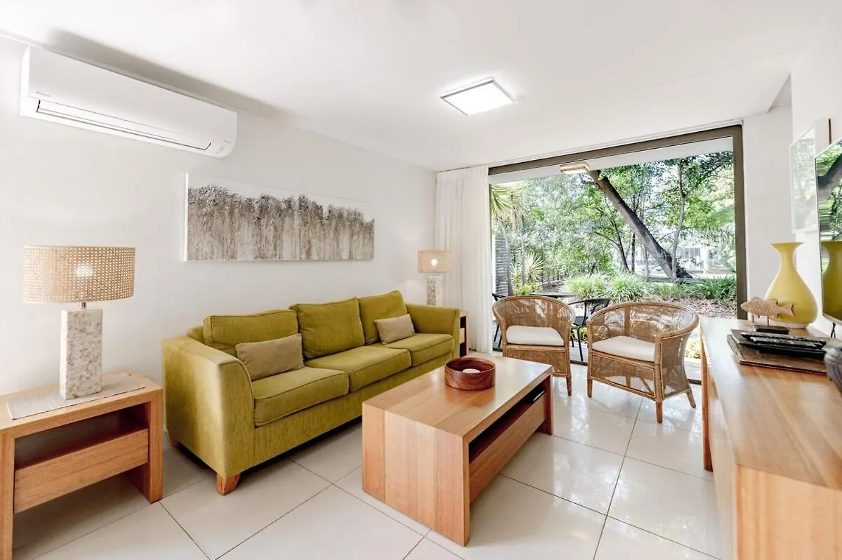 Villa Kananda, Beside Hastings St & Main Beach Noosa Heads 0*,